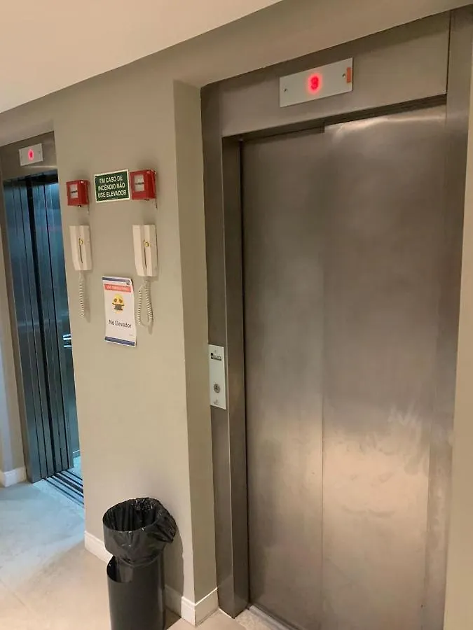 ホテル Flat Edificio Royale 305 カボ・フリオ