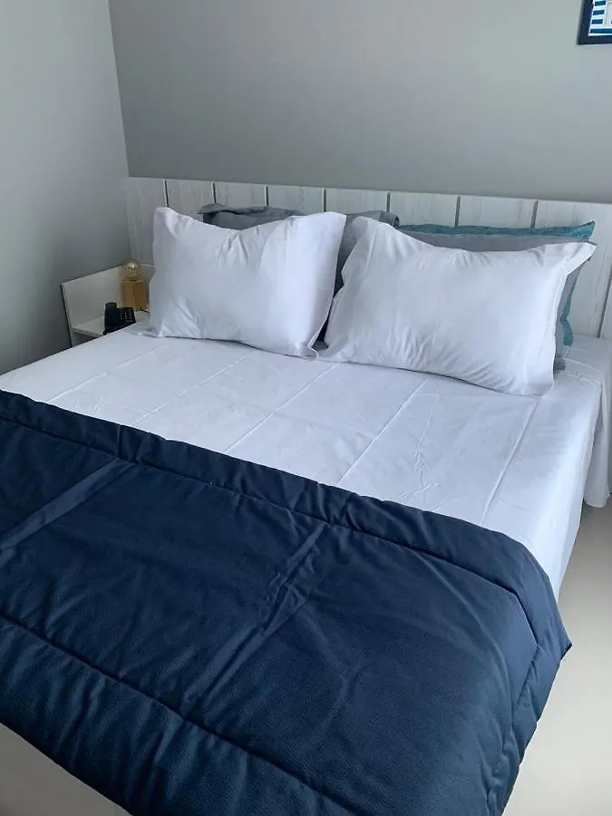 ホテル Flat Edificio Royale 305 カボ・フリオ